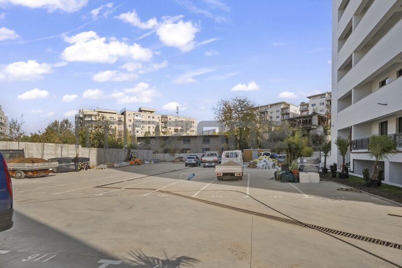 Doua camere, 77 mp, 20 mp terasa, etaj 4/10, se accepta credit, comision 0%, metrou